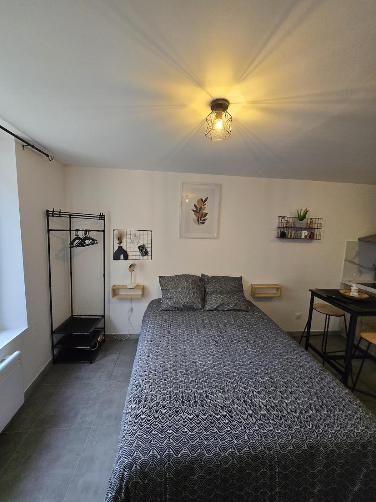 Etampes-sur-Marne Cosy Studio Confort מראה חיצוני תמונה