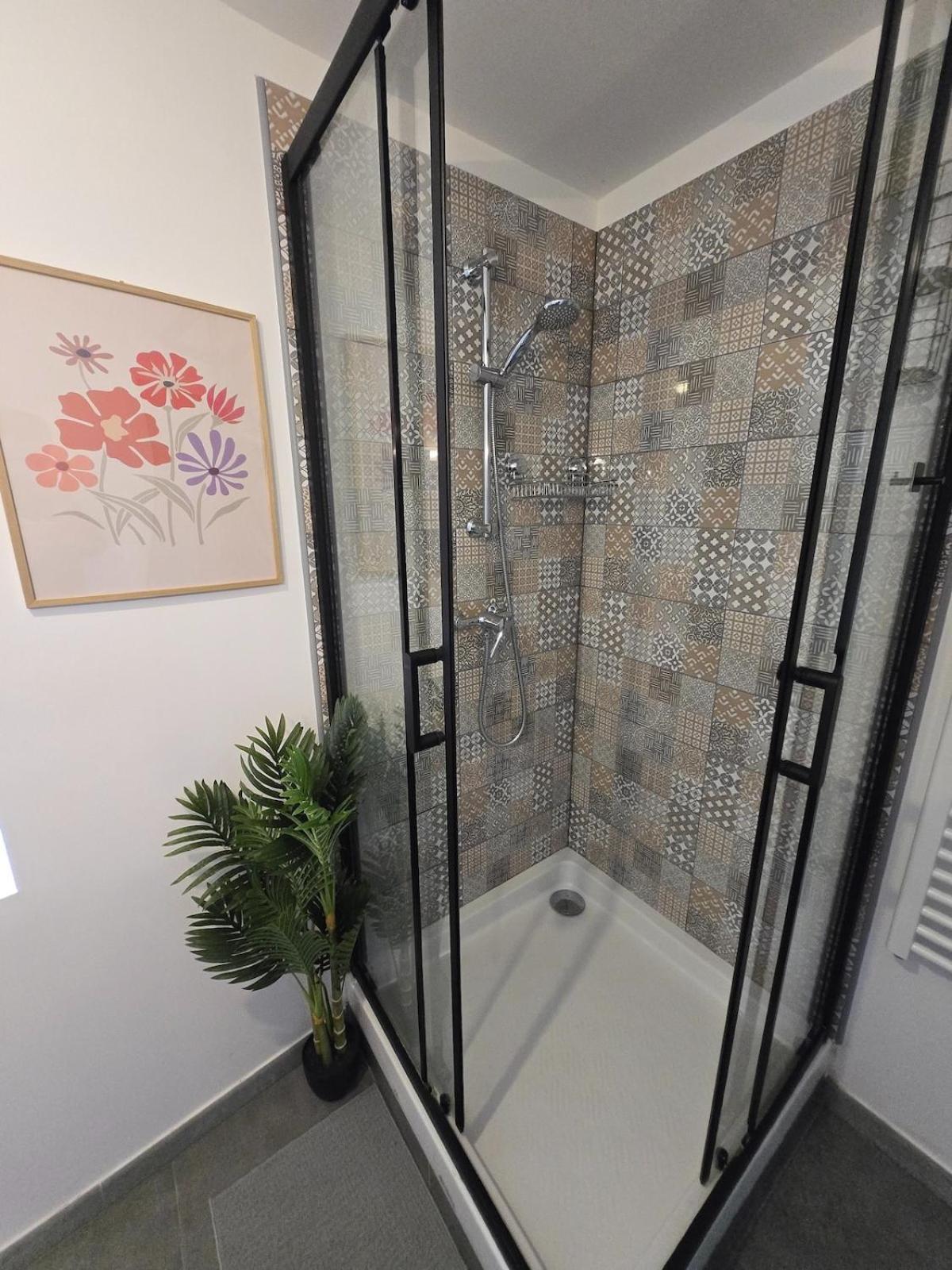 Etampes-sur-Marne Cosy Studio Confort מראה חיצוני תמונה